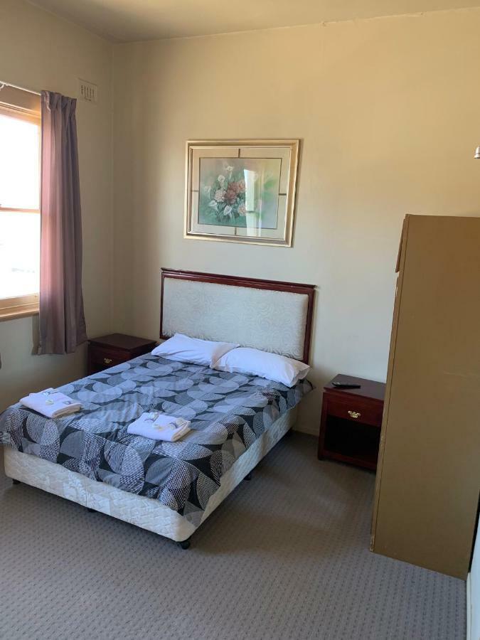 Great Western Hotel Orange Esterno foto